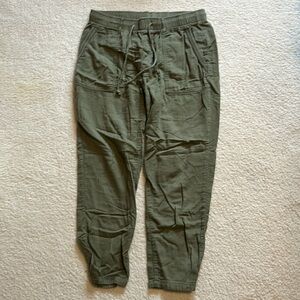 Green linen pants
